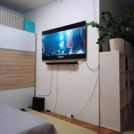 Margarit Spot شقة *